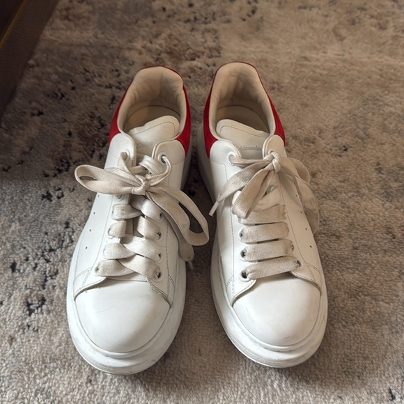 ALEXANDER MCQUEEN OVERSIZED SNEAKERS WHITE LEATHER & RED SUEDE SIZE 38.5 - Picture 4 of 10